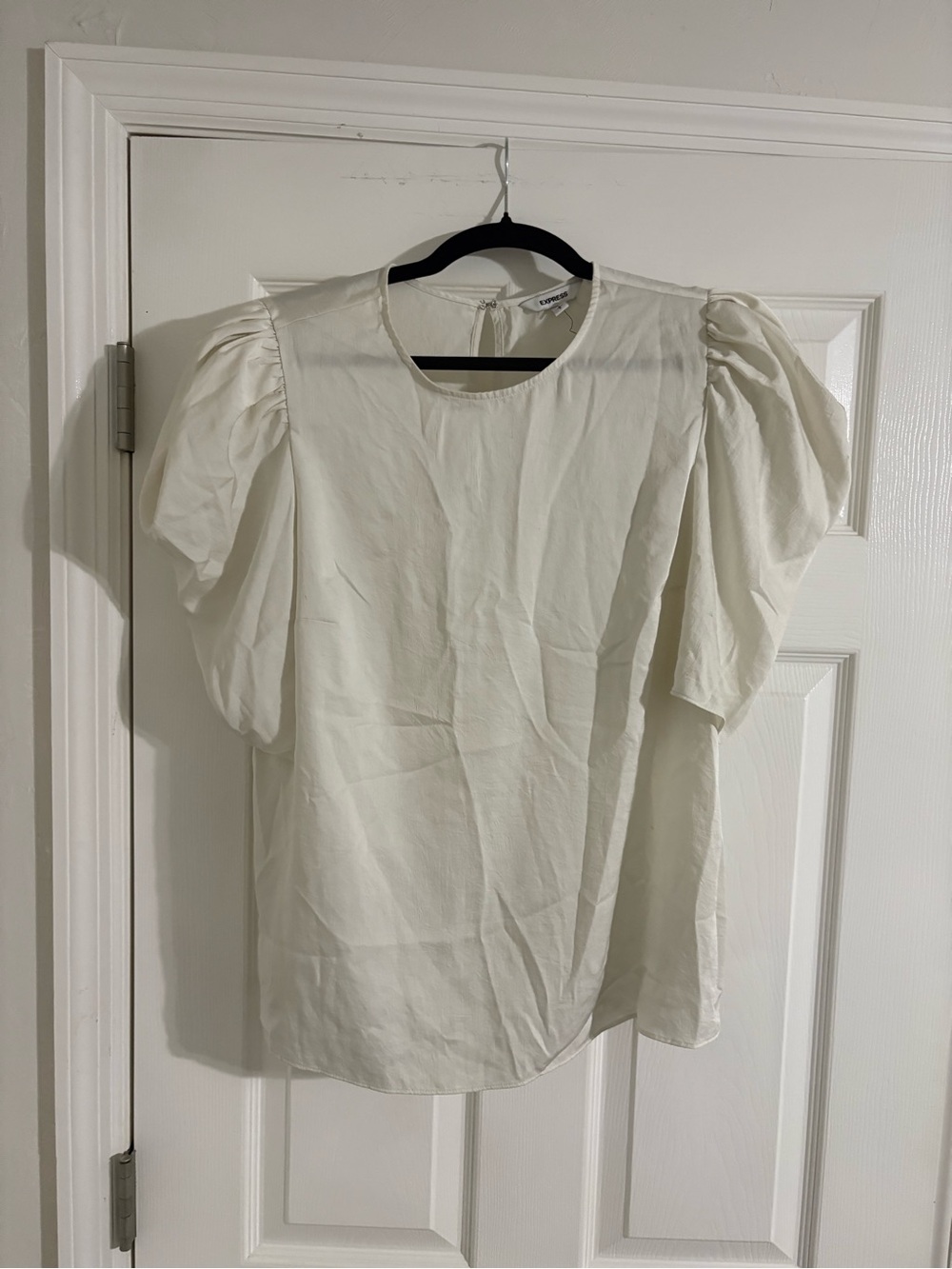 Express Ivory Puff Sleeve Blouse